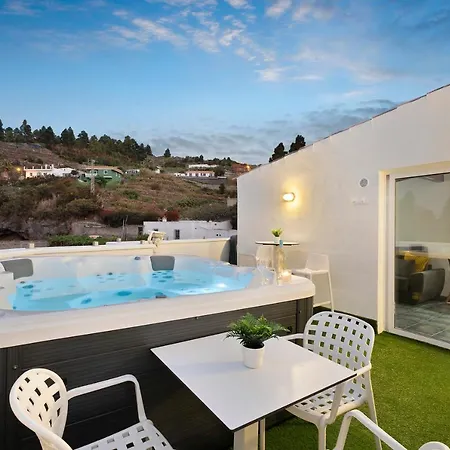 Atico Miranda Apartmán *